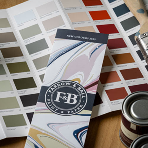 Die neuen Farben von Farrow & Ball für das Jahr 2025 im neuen Farbfächer