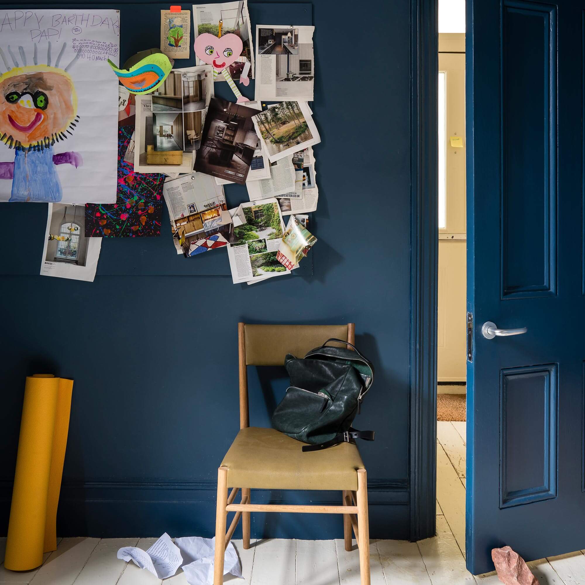 farrow & ball stiffkey blue 281 als wandfarbe im kinderzimmer