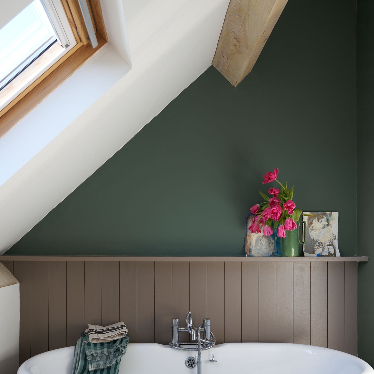 farrow & ball douter 318 im badezimmer
