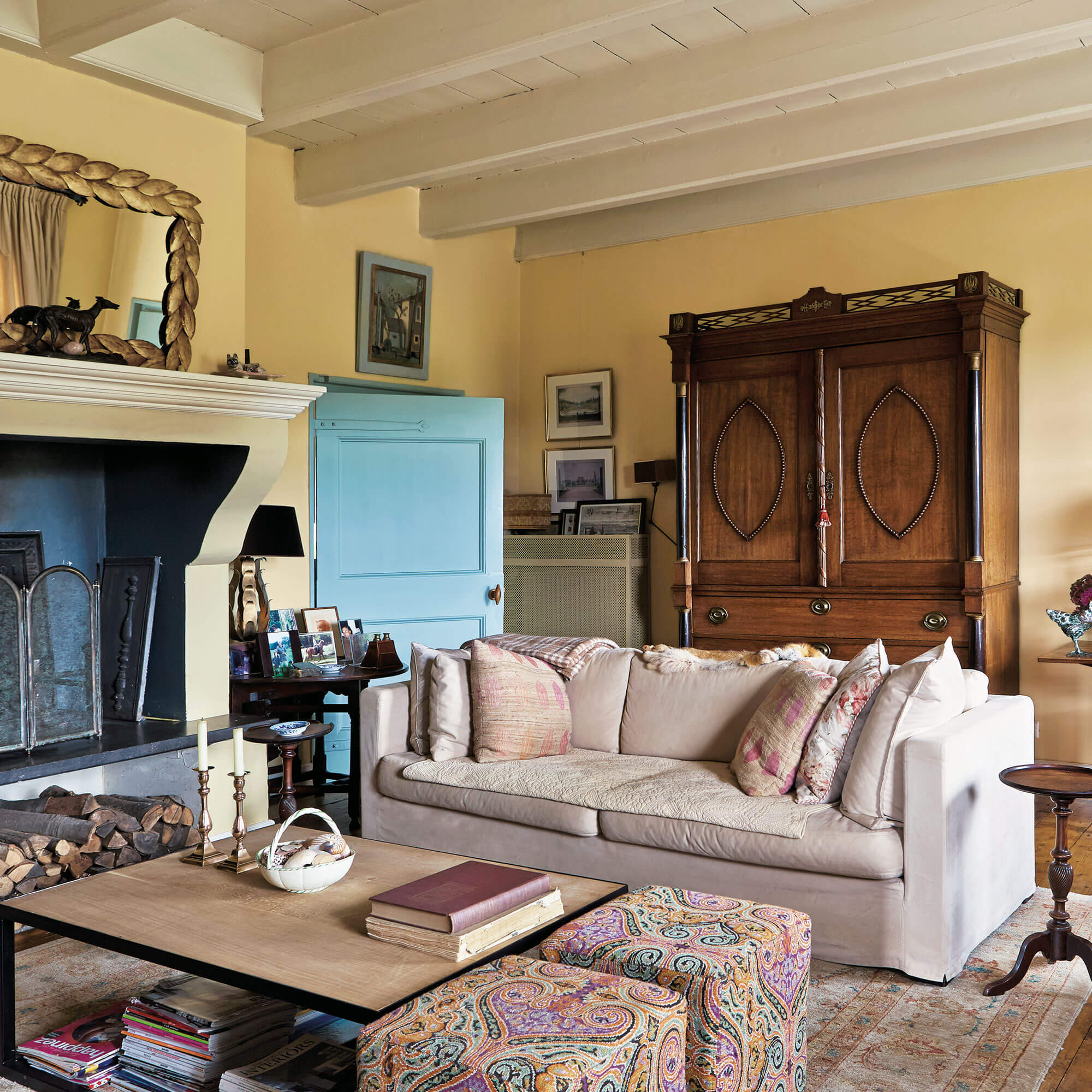 farrow & ball hay 37 als wandfarbe im wohnzimmer
