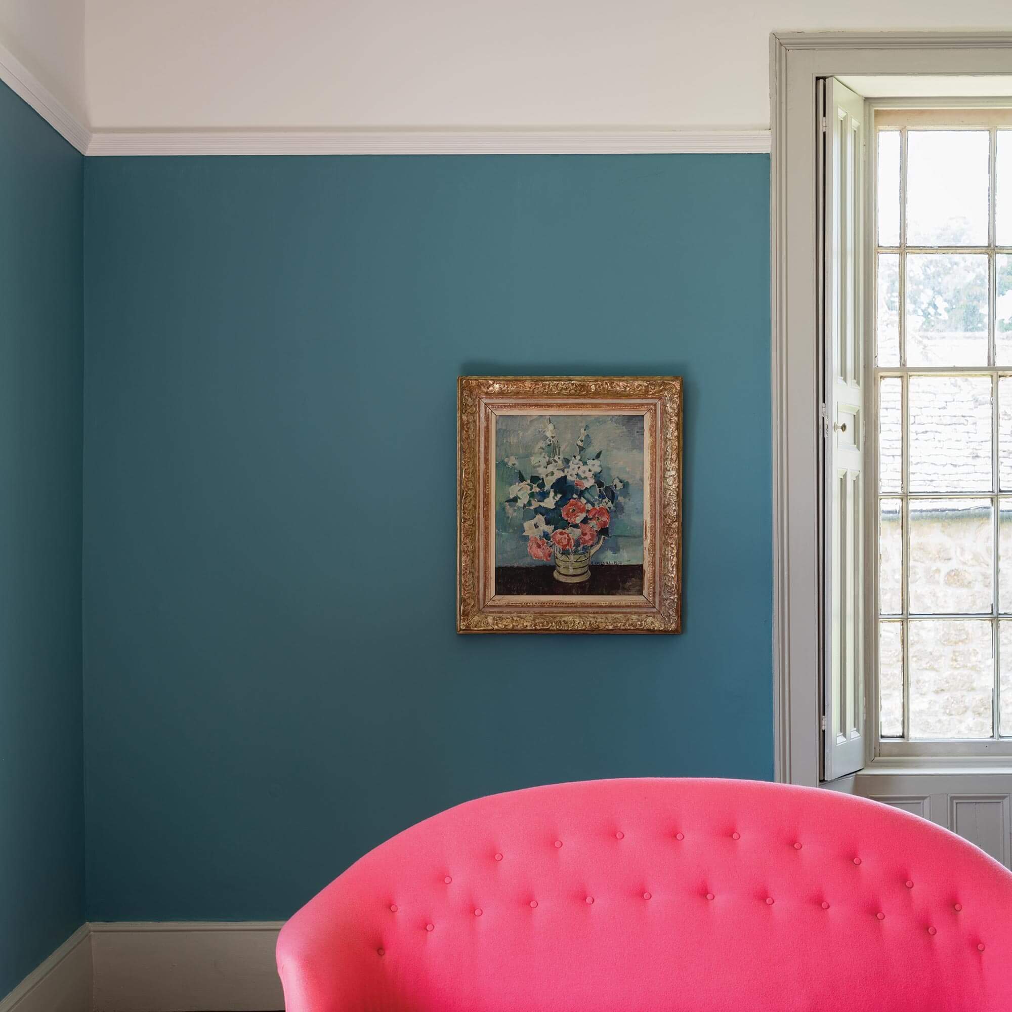 farrow & ball stone blue 86 als wandfarbe im wohnzimmer