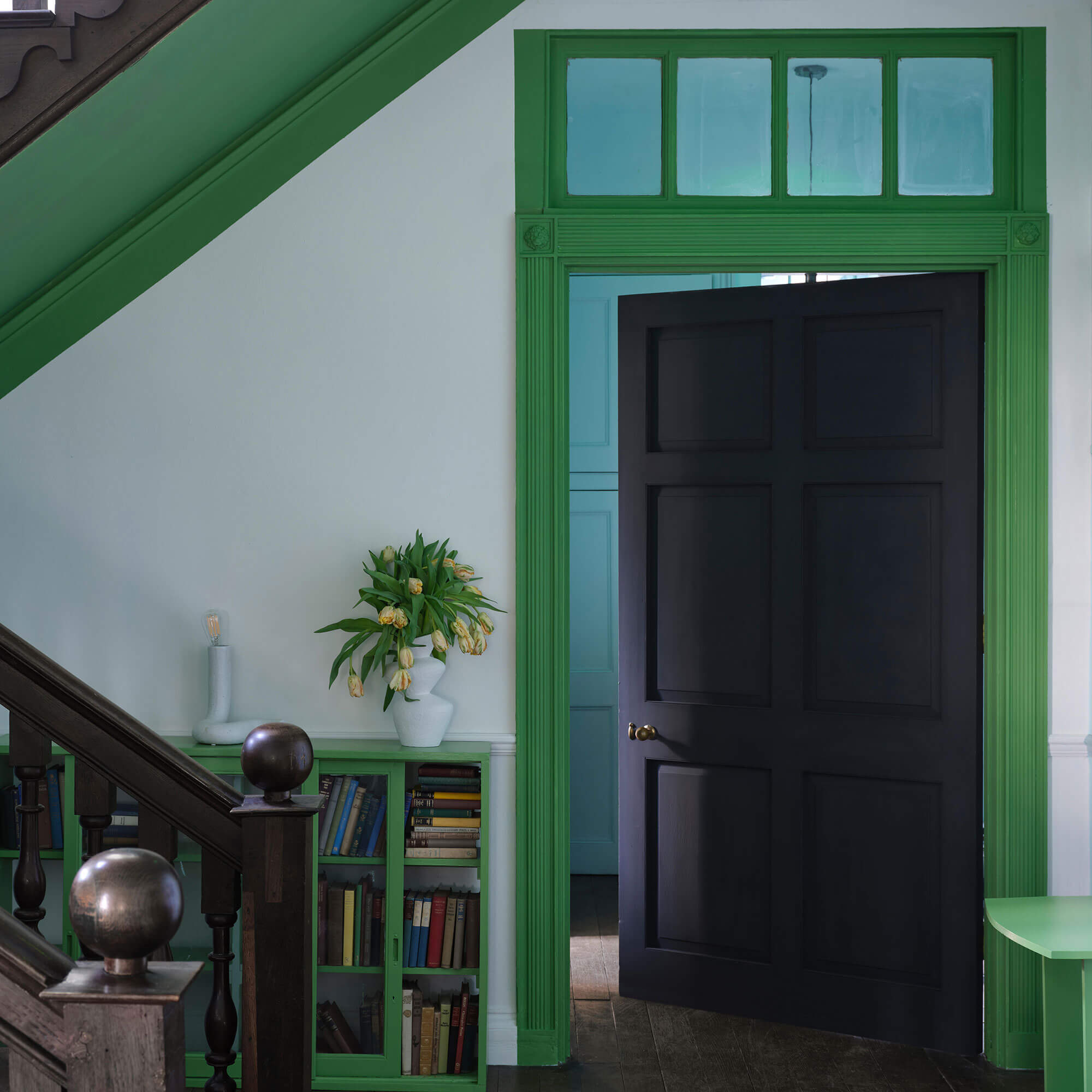 farrow & ball au lait cb9 im treppenhaus