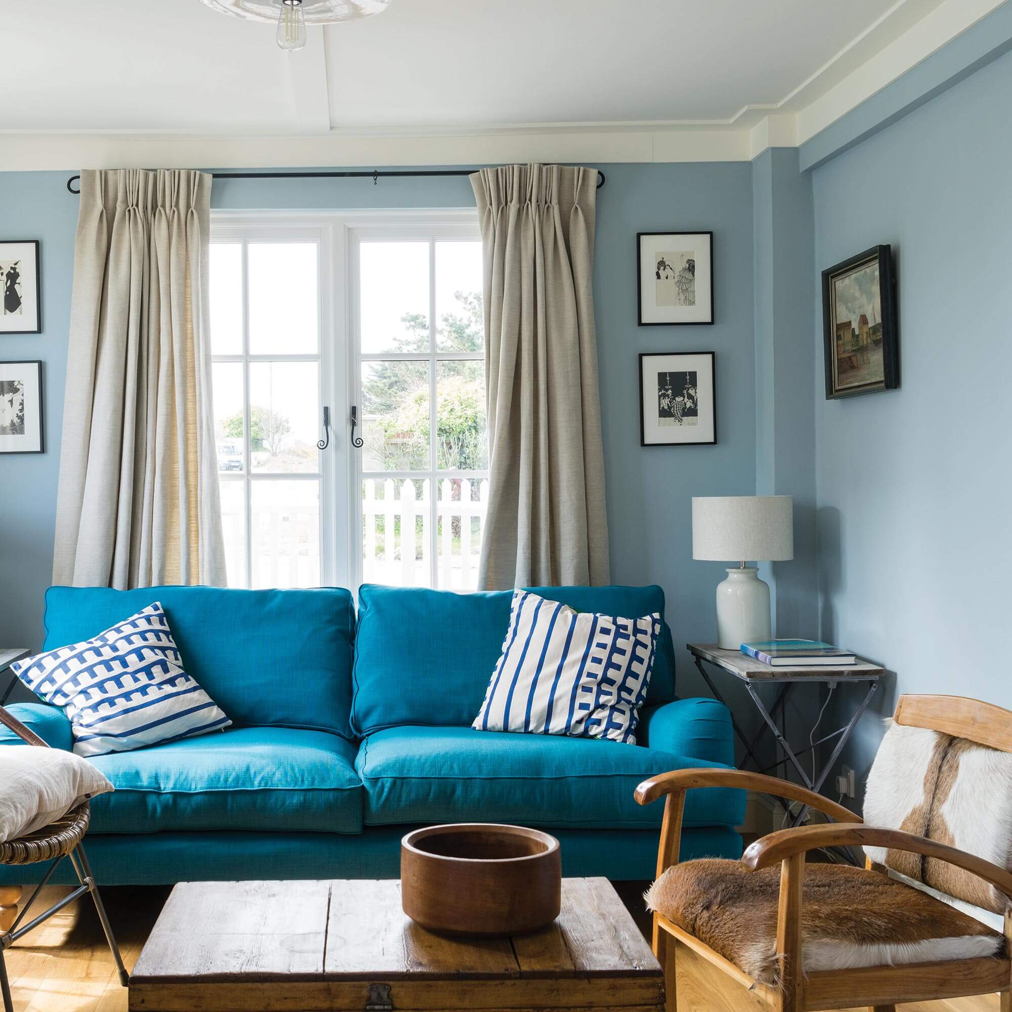 farrow & ball parma gray 27 als wandfarbe im wohnzimmer