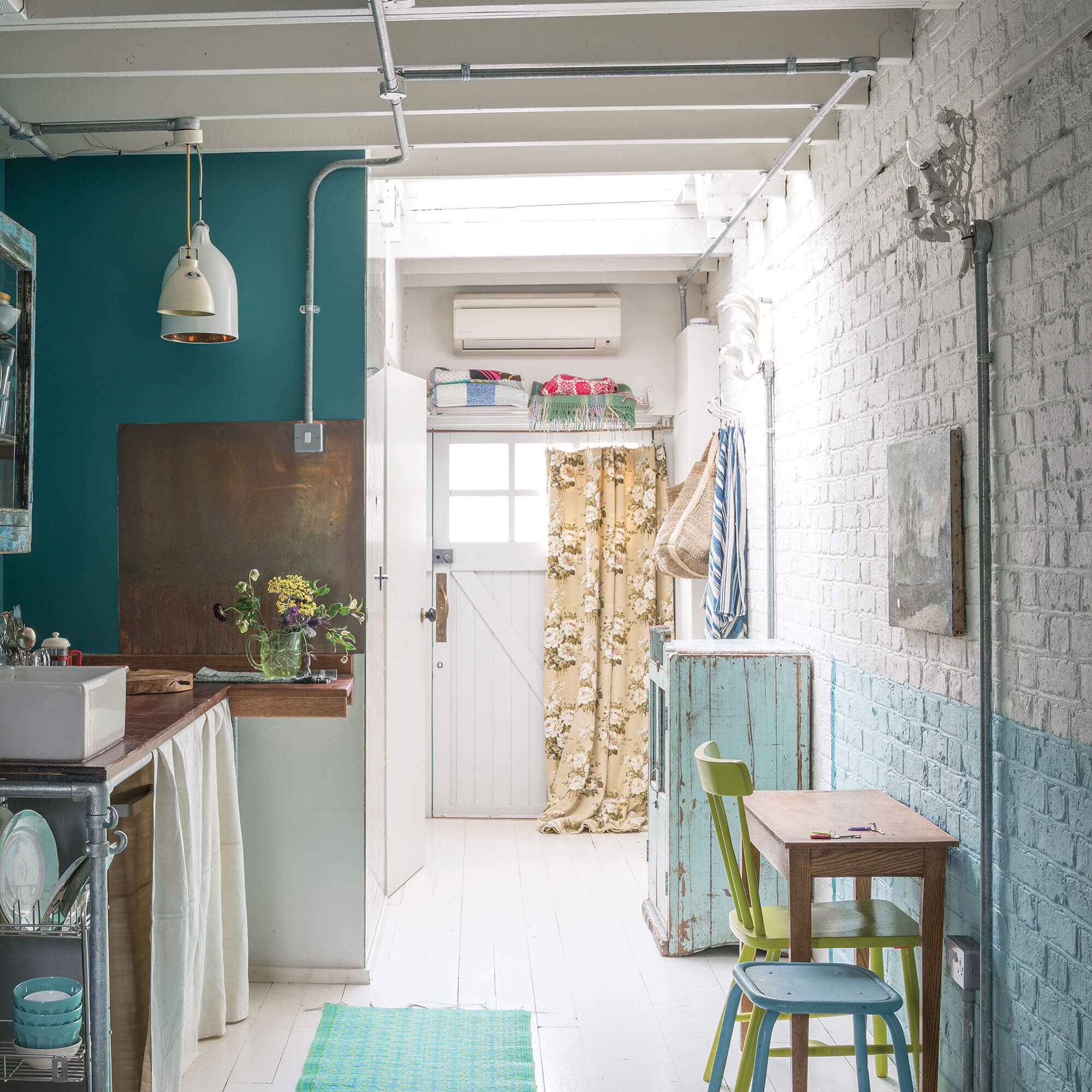 farrow & ball ammonite 274 im gartenhaus